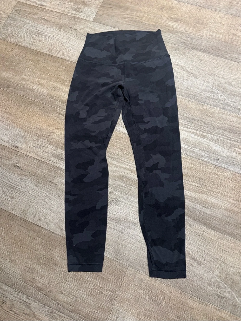 lululemon Align Leggings 25” Size 6